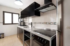 Apartment | City view - Image 5