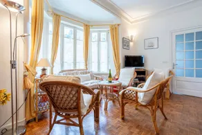 Holiday Home Côté Rivière with Garden and Enclosed Parking - Image 3