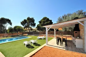 Villa 'Monica' with Private Pool, Wi-Fi and Air Conditioning - Image 2