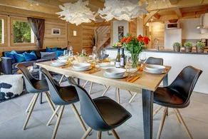 Espléndido chalet ideal para familias con barbacoa, jardín y terraza | Vistas al lago | Ideal para teletrabajar - Image 3
