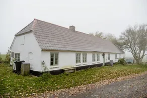 Children-friendly holiday home with terrace & BBQ | Water view - Image 2