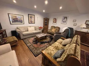 EifelRuhe 2 - Komfortable Ferienunterkunft für bis zu 10 Gäste mit 4 Schlafzimmern, großer Küche und genug Parkplätzen - ideal für Gruppen und Familien, Hunde zulässig - Image 2