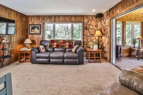 Knotty Pines - Image 3