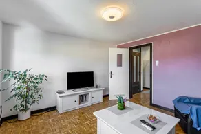 Holiday apartment with garden, BBQ & terrace | Garden view - Image 4
