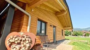 Beautiful holiday apartment with terrace & garden | Garden view - Image 3