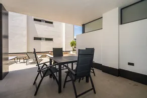 Family-oriented lovely apartment with garden, terrace & pool - Image 3