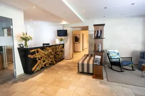 Charming flat with terrace, hot tub & sauna | Mountain view | Ski nearby | Dogs allowed - Image 5