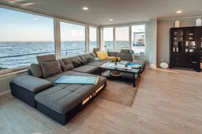 Fully equipped charming house with terrace | Close to the beach - Image 5