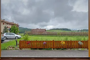 Appartamento con giardino e terrazza | Vista sul giardino | Ideale per lavorare da remoto - Image 2