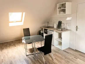 Contemporary apartment in Pierrelaye, 53 m², near the city center - Image 2
