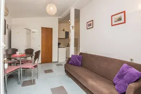 Flat with barbeque & terrace - Image 3
