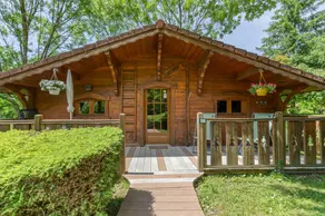 Ferienwohnung mit Sauna, Pool und Terrasse | Gartenblick - Image 2