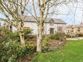 Children-friendly beautiful cottage with garden | Dogs allowed - Image 2