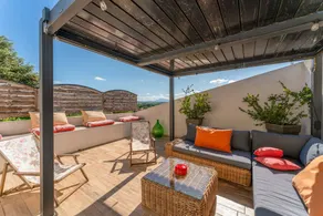 Ferienhaus mit Grill, Pool und Terrasse | Bergblick | Ideal für Homeoffice - Image 2