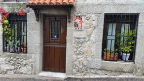 Fully equipped holiday home | Mountain view - Image 2