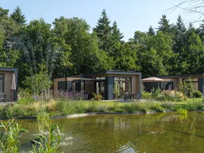 Holiday home with pool, terrace & garden - Image 5