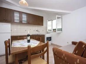 Wonderful flat with garden & barbeque | Sea view | Dogs allowed - Image 4