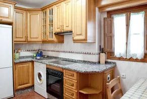 Ferienhaus mit Terrasse, Grill und Garten | Bergblick - Image 3