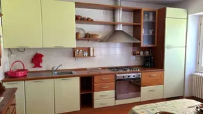Flat with BBQ, pool & terrace - Image 3