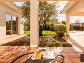 Villa avec barbecue et piscine privée - Image 5