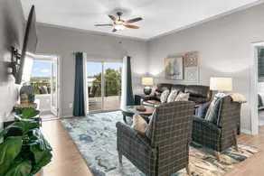 Condo | Lake view - Image 2