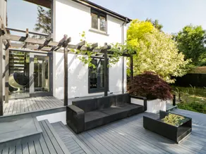 Landhaus mit Garten - Image 3