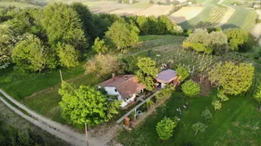 Apartment mit privatem Pool, Garten und Grill - Image 2