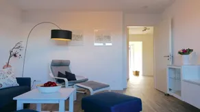 Fully equipped wonderful apartment with terrace | Water view | Close to the beach - Image 4