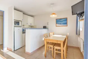 Child-friendly charming condo with terrace & pool | Sea view | Close to the beach - Image 2
