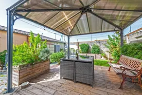 Guest House 'Domaine De Pharaon' with Shared Terrace, Wi-Fi and Air Conditioning - Image 5