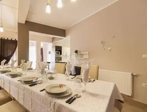 Villa Spacious - Image 5