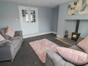 Child-friendly cottage with garden | Pets are welcome - Image 5