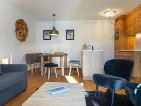 Fully equipped flat with garden | Mountain view | Dogs allowed - Image 2