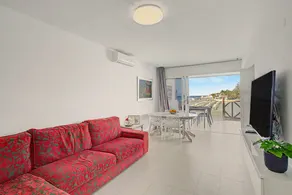 Nueva Suecia 805 – Beachfront Apartment with Terrace and Sea Views - Image 3