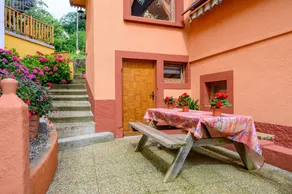 Villa 'Balboa' with Wi-Fi and Air Conditioning - Image 3