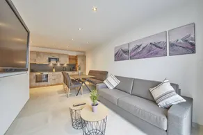 Flat with garden, terrace & barbeque - Image 3