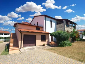Apartamento con terraza y barbacoa | Admite mascotas - Image 2
