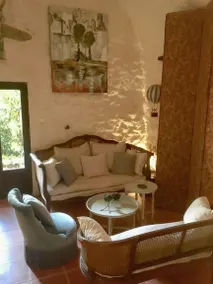 Historic Villa In Sant Antonino With Sea Views - Image 4