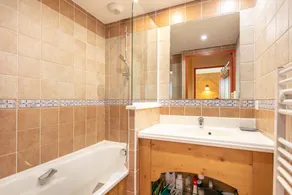 Appartement de vacances avec piscine chauffée et sauna | Vue montagne - Image 5