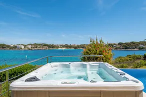 Voll ausgestattete weiträumige Villa mit Garten, Terrasse und Grill | Strand in der Nähe - Image 5