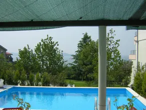 Fully equipped pleasant flat with garden, terrace & barbeque | Beach nearby - Image 3