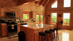 Sublime Vacation Rental for Unforgettable Family or Group Vacations in Dobson, North Carolina - Image 3
