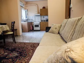 Flat with garden | Garden view - Image 3