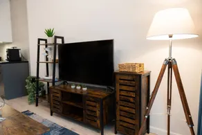 Holiday apartment with terrace & garden - Image 5
