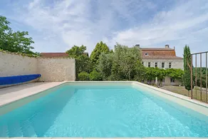 Landhaus „Dépendance Château De La Beauze“ mit privatem Pool, Terrasse und WLAN - Image 2