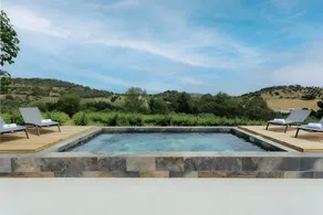 Appartement de vacances avec jardin, piscine chauffée et internet haut débit | Vue montagne - Image 2