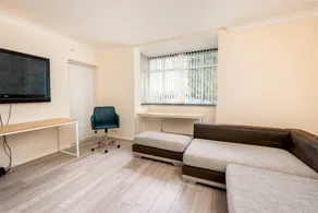 Maison entièrement équipée avec jardin et internet haut débit | Vue ville | Avec animaux admis - Image 4