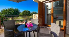 Exquisita villa apta para niños con jardín, terraza y barbacoa | Vistas al campo de golf - Image 3