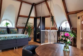 Wonderful villa with terrace, garden & sauna | Nature view - Image 3