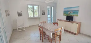 Family-oriented wonderful flat with BBQ, terrace & garden | Garden view - Image 3